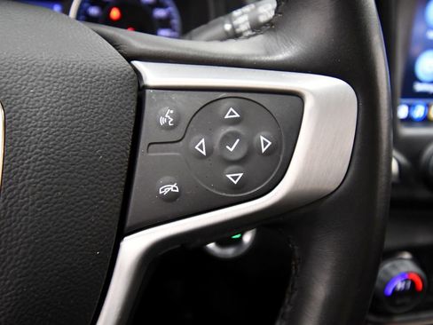 Used 2022 GMC Terrain SLT w/ LPO, Floor Liner Package image 21