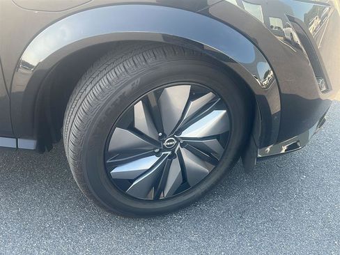Certified 2023 Nissan Ariya FWD image 8