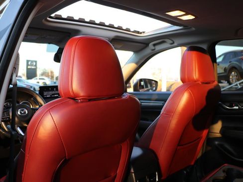 Certified 2022 MAZDA CX-5 Carbon Edition image 11