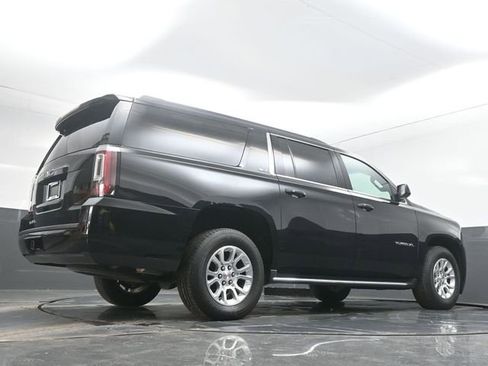 Used 2019 GMC Yukon XL SLT image 34