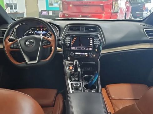 Used 2019 Nissan Maxima Platinum w/ Reserve Package FWD image 13