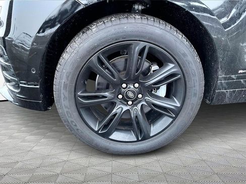 Used 2021 Land Rover Range Rover Velar R-Dynamic S image 34
