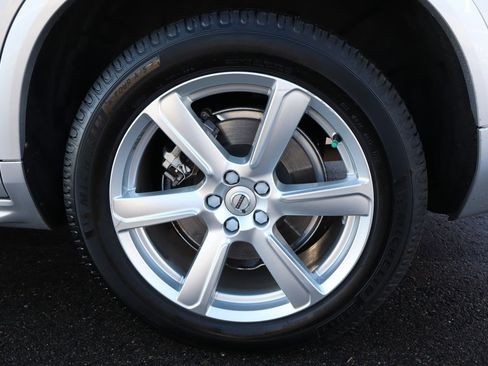 Used 2020 Volvo XC90 T6 Momentum image 46