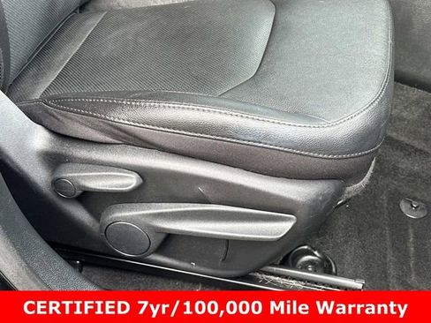 Certified 2023 Jeep Compass Latitude w/ Sun and Sound Group AWD/4WD image 12