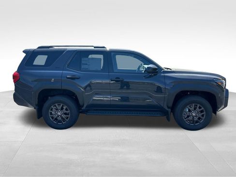 New 2026 Toyota 4Runner SR5 AWD/4WD image 6
