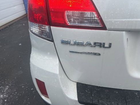 Used 2013 Subaru Outback 2.5i Premium image 7