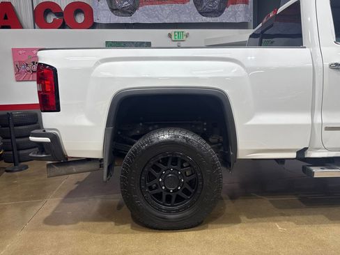 Used 2017 GMC Sierra 3500 Denali image 33