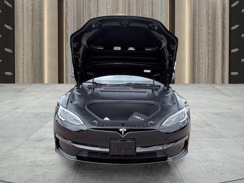 Used 2023 Tesla Model S AWD/4WD image 17
