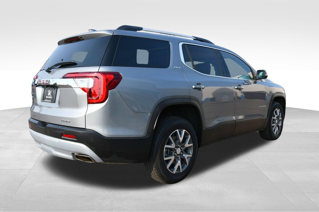Used 2023 GMC Acadia SLT AWD/4WD image 8