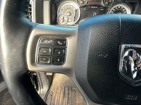 Used 2018 RAM 3500 Laramie image 28