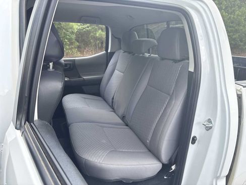 Used 2023 Toyota Tacoma SR5 w/ Technology Package AWD/4WD image 12