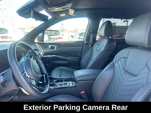 Used 2025 Kia Sorento SX Prestige image 11