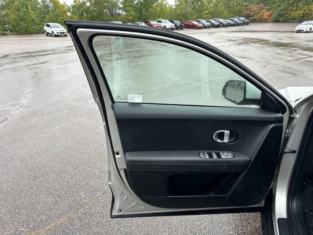 Used 2024 Hyundai Ioniq 5 SEL AWD/4WD image 23