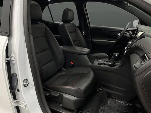 Used 2024 Chevrolet Equinox RS w/ RS Leather Package image 30
