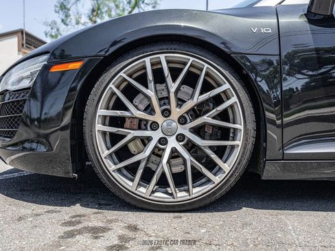 Used 2014 Audi R8 V10 w/ Full Leather Package AWD/4WD image 55