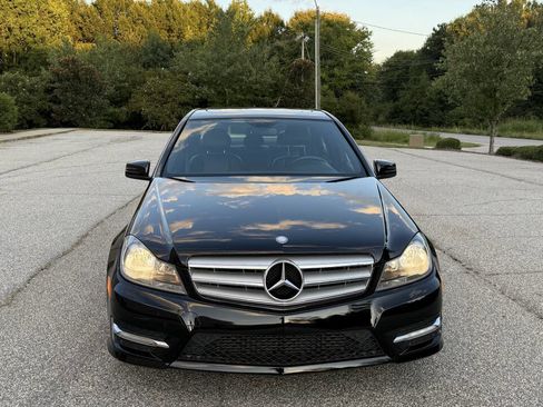 Used 2013 Mercedes-Benz C 250 Sedan w/ Premium 1 Pkg image 2