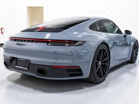 Used 2023 Porsche 911 Carrera image 25
