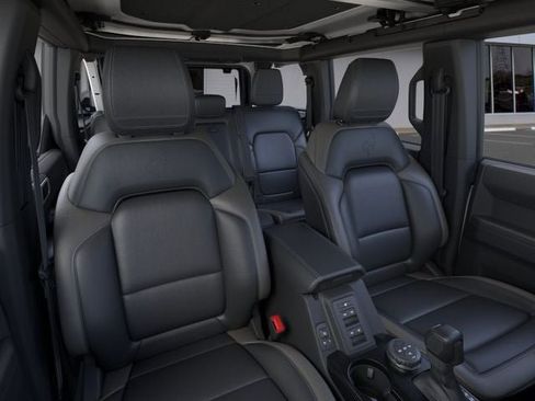New 2026 Ford Bronco Outer Banks AWD/4WD image 10