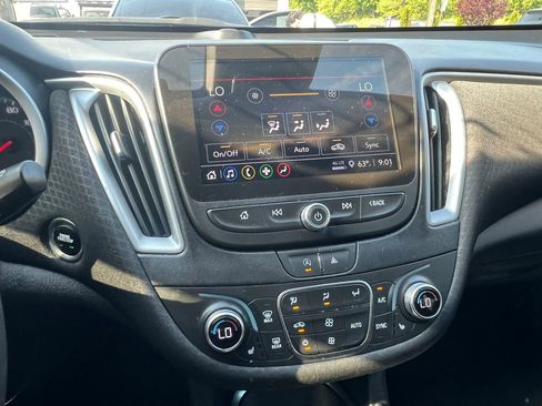 Used 2023 Chevrolet Malibu LT FWD image 21