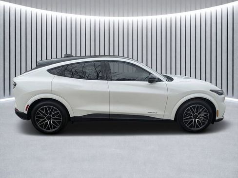 New 2026 Ford Mustang Mach-E Premium image 2