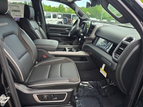 New 2026 RAM 1500 Laramie AWD/4WD image 28