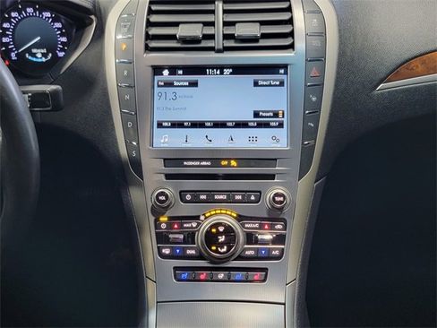 Used 2019 Lincoln MKZ Reserve image 18