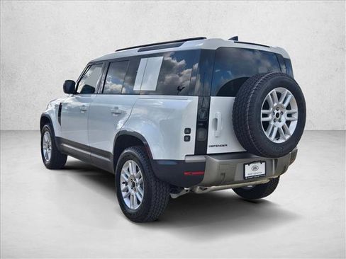 New 2026 Land Rover Defender 110 S AWD/4WD image 9