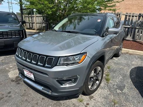 Used 2018 Jeep Compass Limited AWD/4WD image 1