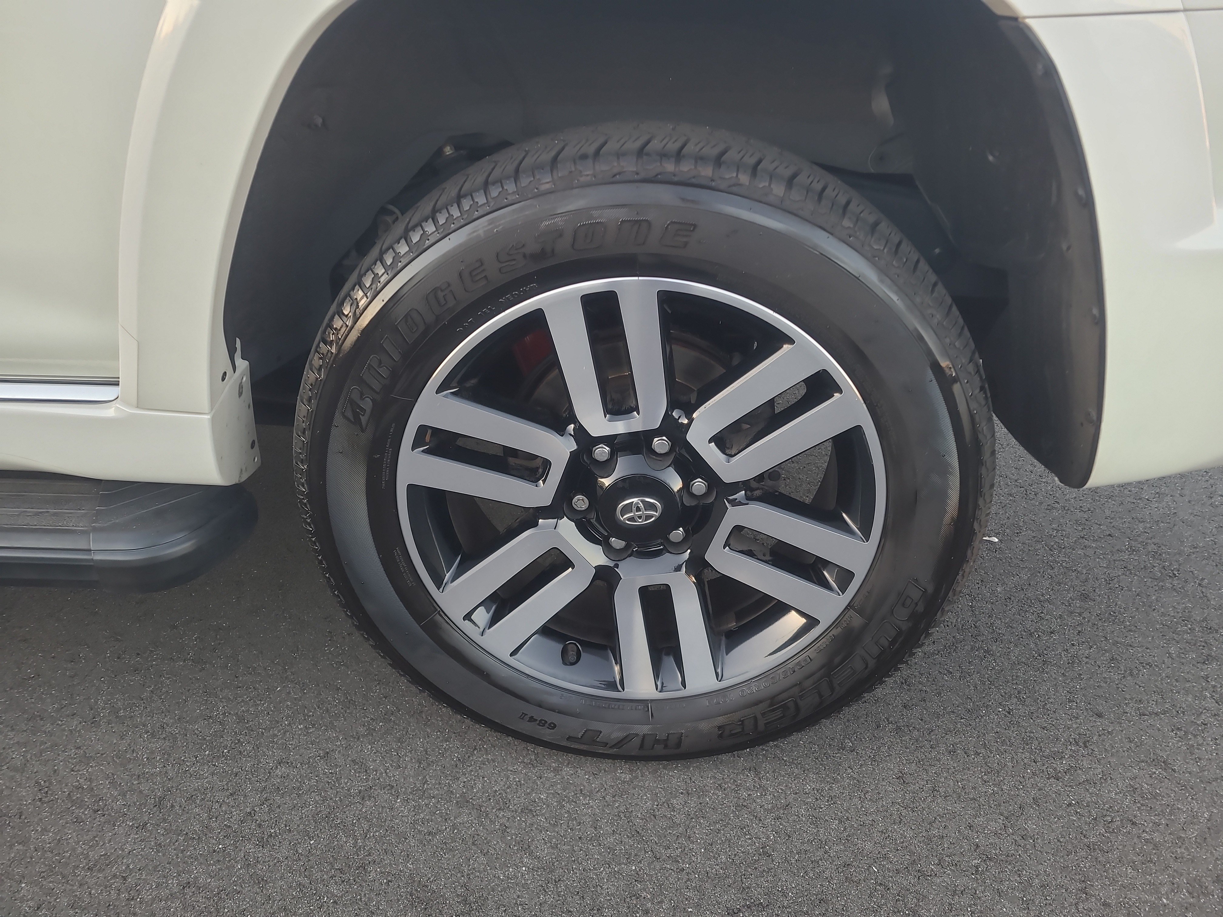 Certified 2023 Toyota 4Runner Limited AWD/4WD image 10