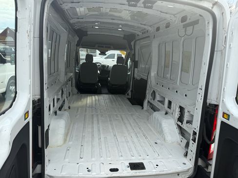Used 2018 Ford Transit 150 148 Medium Roof image 6