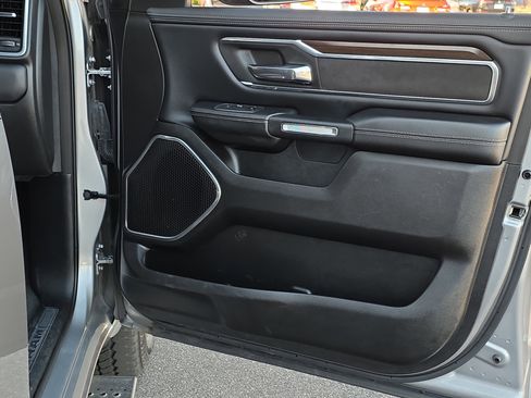 Used 2022 RAM 1500 Laramie image 33