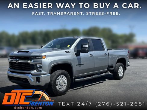 Used 2024 Chevrolet Silverado 2500 LT AWD/4WD image 7