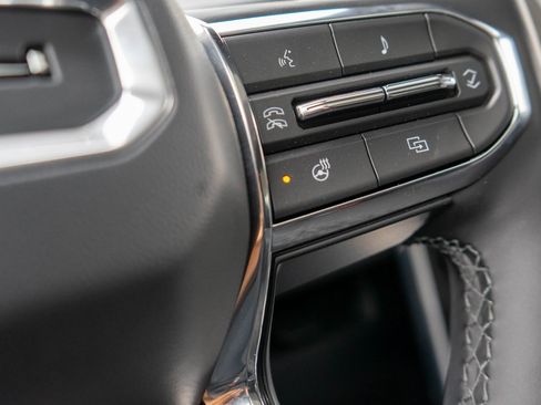 New 2025 GMC Sierra EV Denali image 20