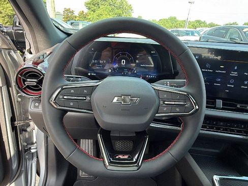 New 2027 Chevrolet Equinox RS w/ Safety and Technology Package FWD image 21
