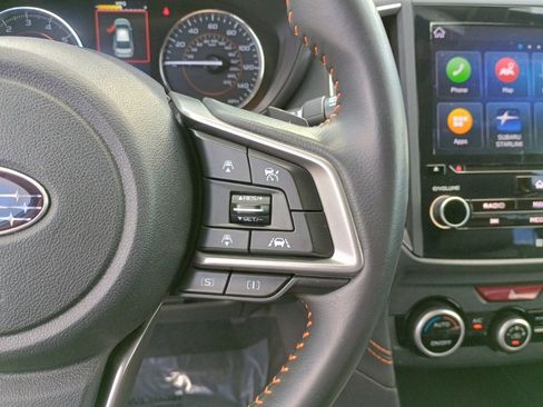 Used 2020 Subaru Crosstrek 2.0i Limited w/ Moonroof Package w/Navigation image 27