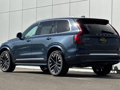 New 2026 Volvo XC90 B6 Plus w/ Protection Package Premier image 3
