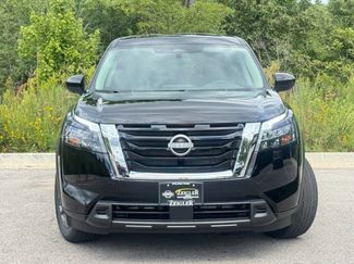 Certified 2025 Nissan Pathfinder S video 2