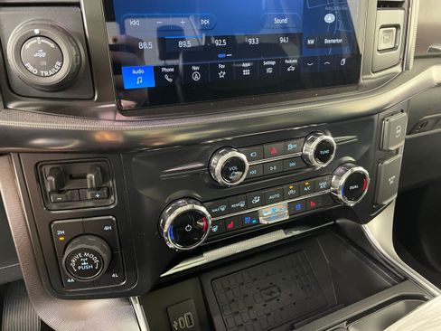 New 2026 Ford F150 Platinum w/ Equipment Group 702A High AWD/4WD image 6