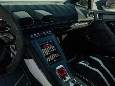 Used 2021 Lamborghini Huracan STO image 62