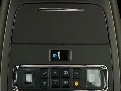 Used 2025 Ford F450 King Ranch AWD/4WD image 41