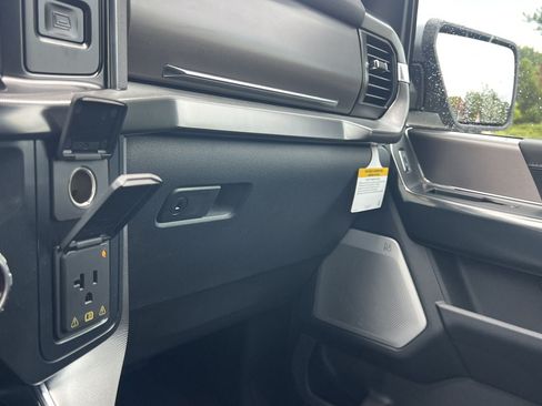 New 2026 Ford F150 Platinum w/ Equipment Group 702A High AWD/4WD image 9