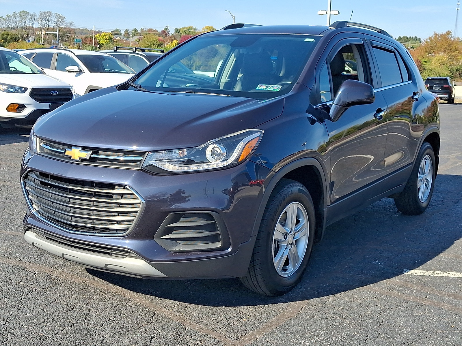 Used 2018 Chevrolet Trax LT w/ LT Convenience Package AWD/4WD image 3