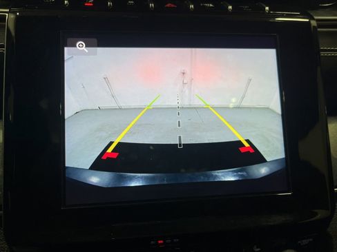 Used 2023 Jeep Grand Cherokee L Laredo image 17