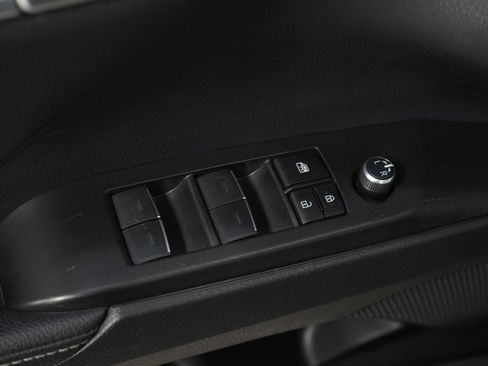 Used 2023 Toyota Camry XSE image 23