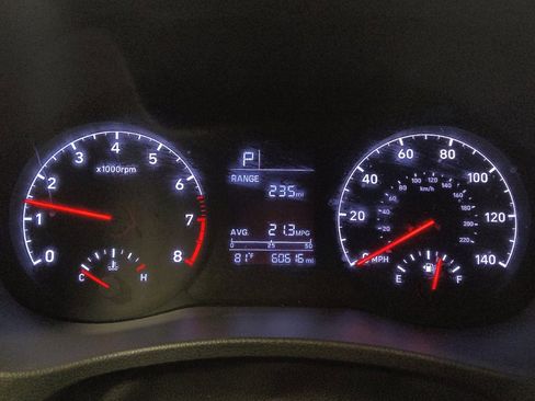 Used 2022 Hyundai Accent SE FWD image 23