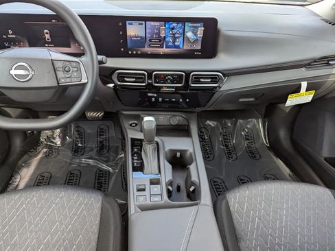 New 2026 Nissan Sentra SV w/ Floor Mat Package FWD image 13