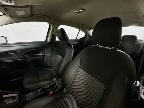 Used 2021 Nissan Versa S image 19