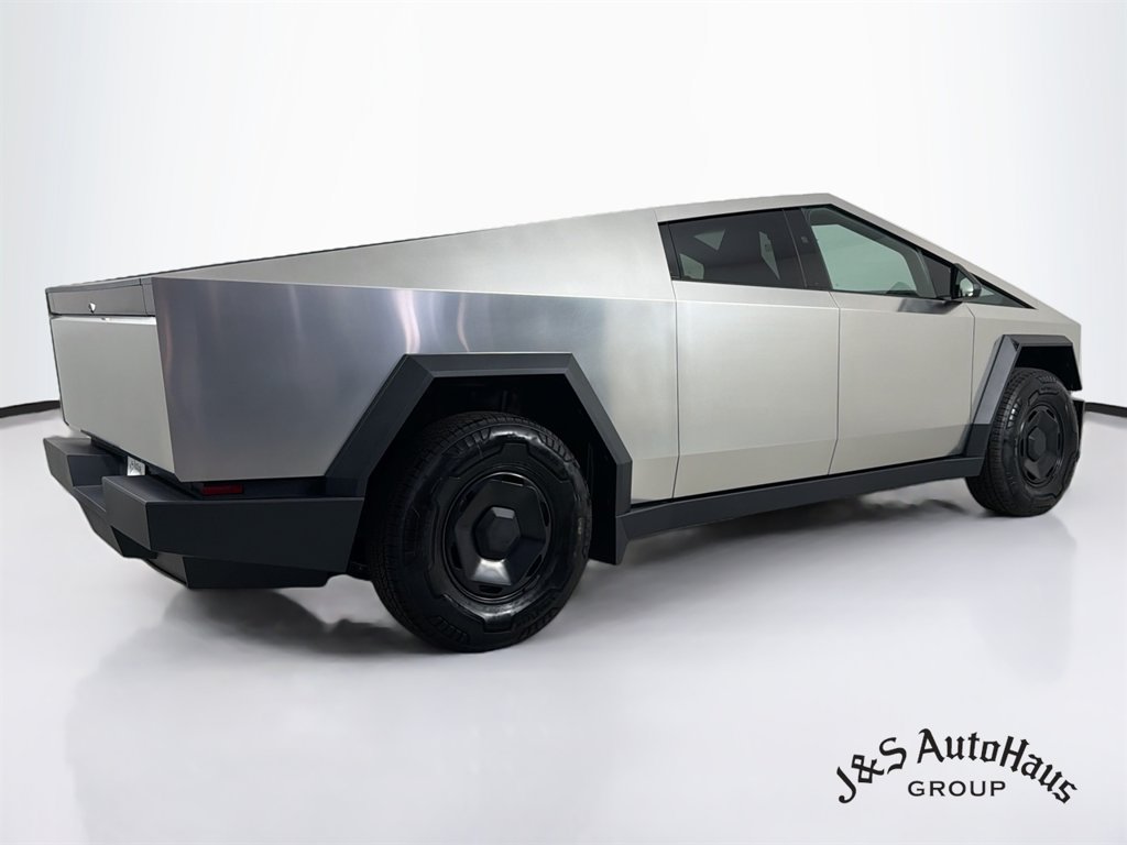 Used 2026 Tesla Cybertruck AWD Crew Cab image 7