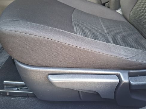 Certified 2022 Nissan Sentra S image 18