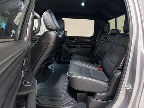Used 2022 RAM 1500 Limited image 12